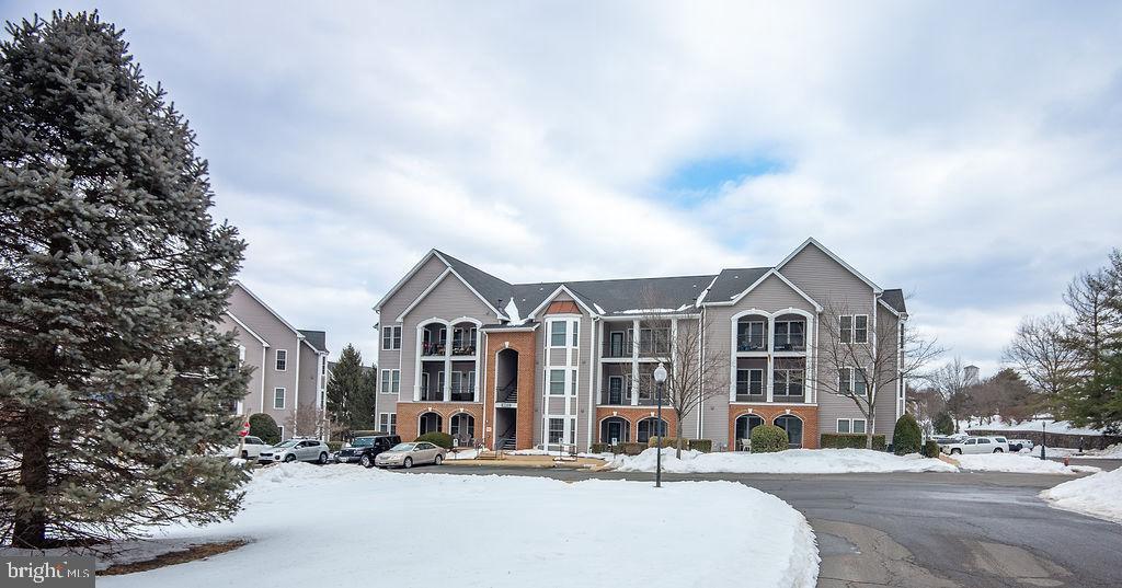 46612 DRYSDALE TER #302, STERLING, Virginia 20165, 2 Bedrooms Bedrooms, ,2 BathroomsBathrooms,Residential,For sale,46612 DRYSDALE TER #302,VALO2115824 MLS # VALO2115824