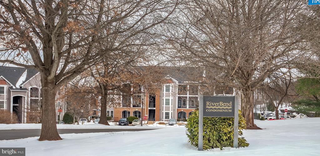 46612 DRYSDALE TER #302, STERLING, Virginia 20165, 2 Bedrooms Bedrooms, ,2 BathroomsBathrooms,Residential,For sale,46612 DRYSDALE TER #302,VALO2115824 MLS # VALO2115824