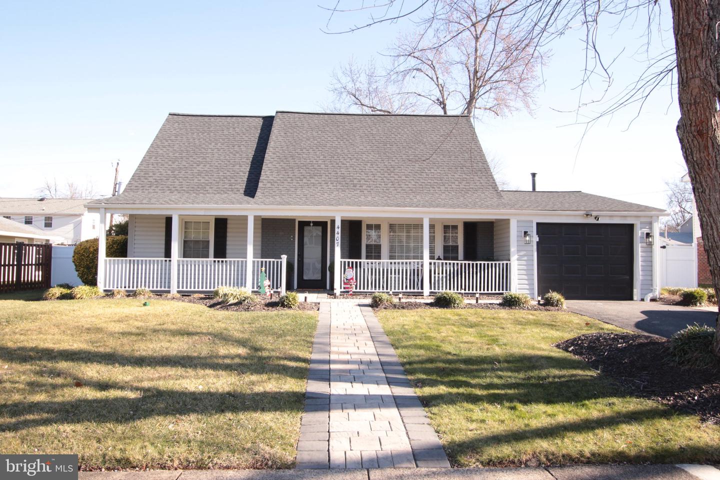 4407 MIDSTONE LN, FAIRFAX, Virginia 22033, 4 Bedrooms Bedrooms, ,2 BathroomsBathrooms,Residential,For sale,4407 MIDSTONE LN,VAFX2290876 MLS # VAFX2290876