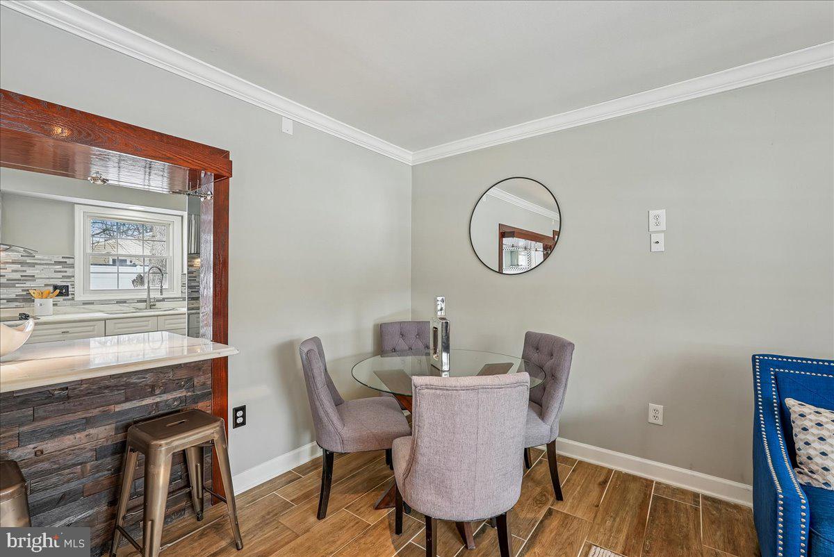 4407 MIDSTONE LN, FAIRFAX, Virginia 22033, 4 Bedrooms Bedrooms, ,2 BathroomsBathrooms,Residential,For sale,4407 MIDSTONE LN,VAFX2290876 MLS # VAFX2290876