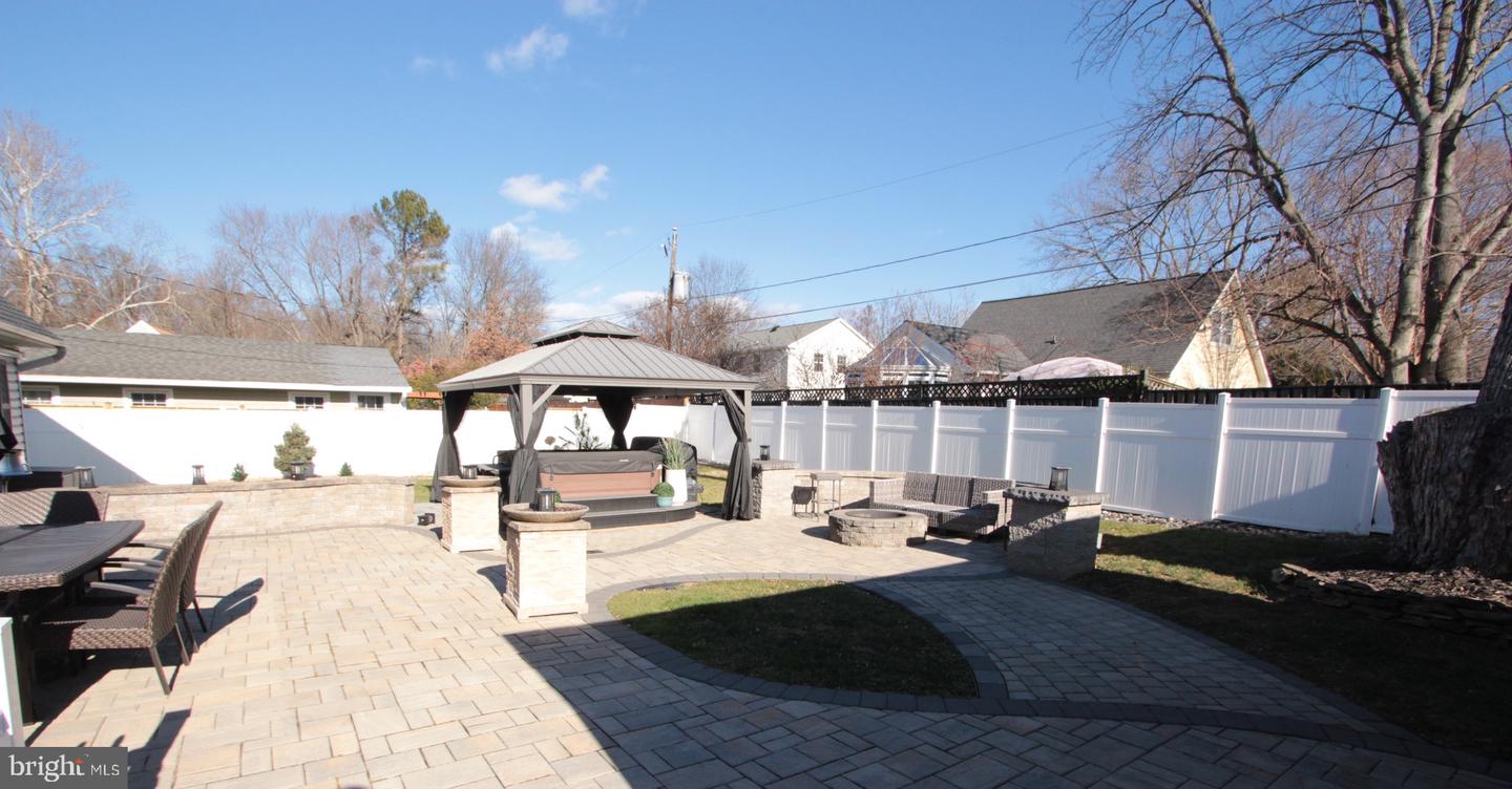 4407 MIDSTONE LN, FAIRFAX, Virginia 22033, 4 Bedrooms Bedrooms, ,2 BathroomsBathrooms,Residential,For sale,4407 MIDSTONE LN,VAFX2290876 MLS # VAFX2290876