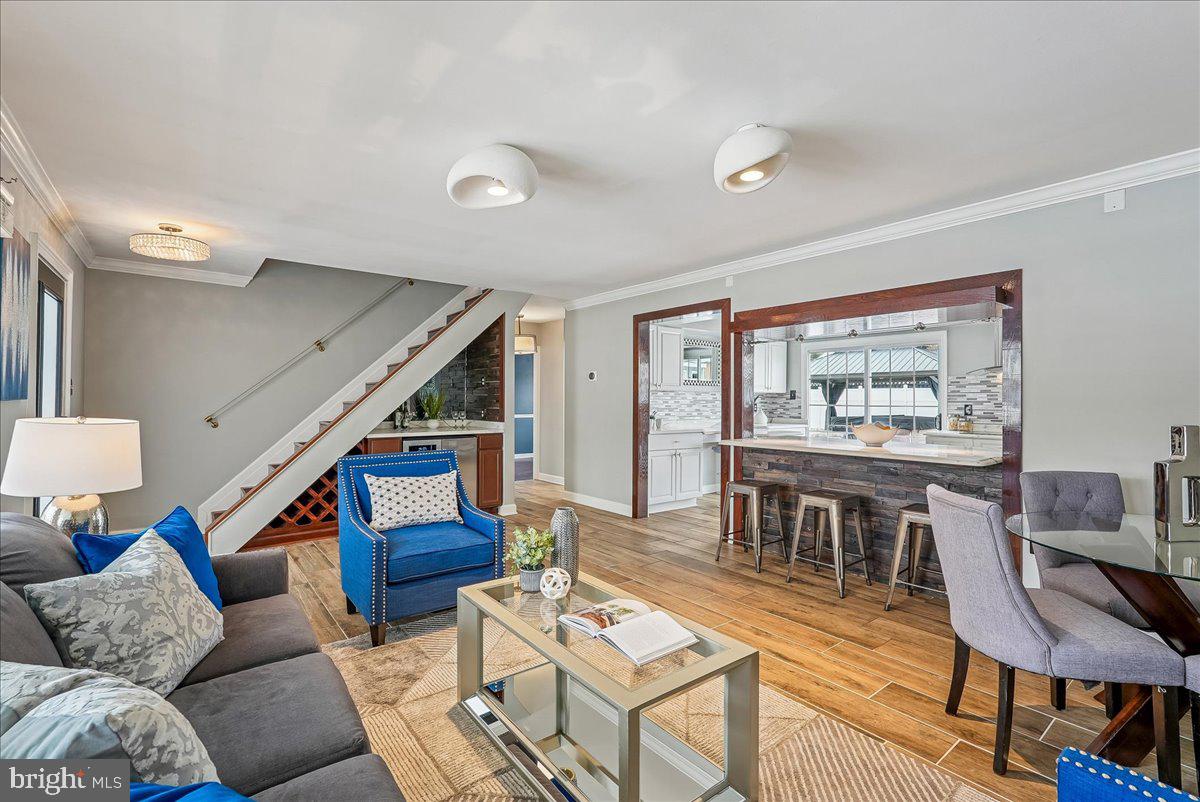 4407 MIDSTONE LN, FAIRFAX, Virginia 22033, 4 Bedrooms Bedrooms, ,2 BathroomsBathrooms,Residential,For sale,4407 MIDSTONE LN,VAFX2290876 MLS # VAFX2290876