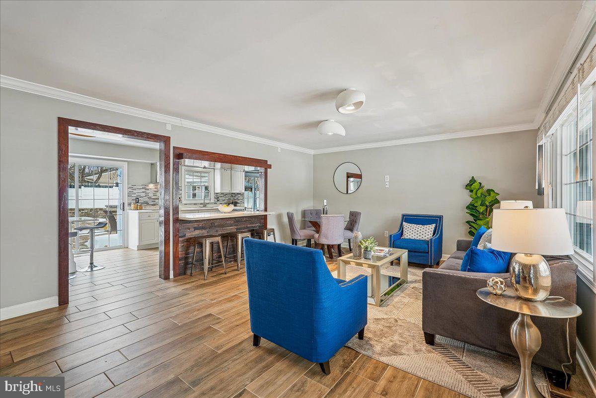 4407 MIDSTONE LN, FAIRFAX, Virginia 22033, 4 Bedrooms Bedrooms, ,2 BathroomsBathrooms,Residential,For sale,4407 MIDSTONE LN,VAFX2290876 MLS # VAFX2290876