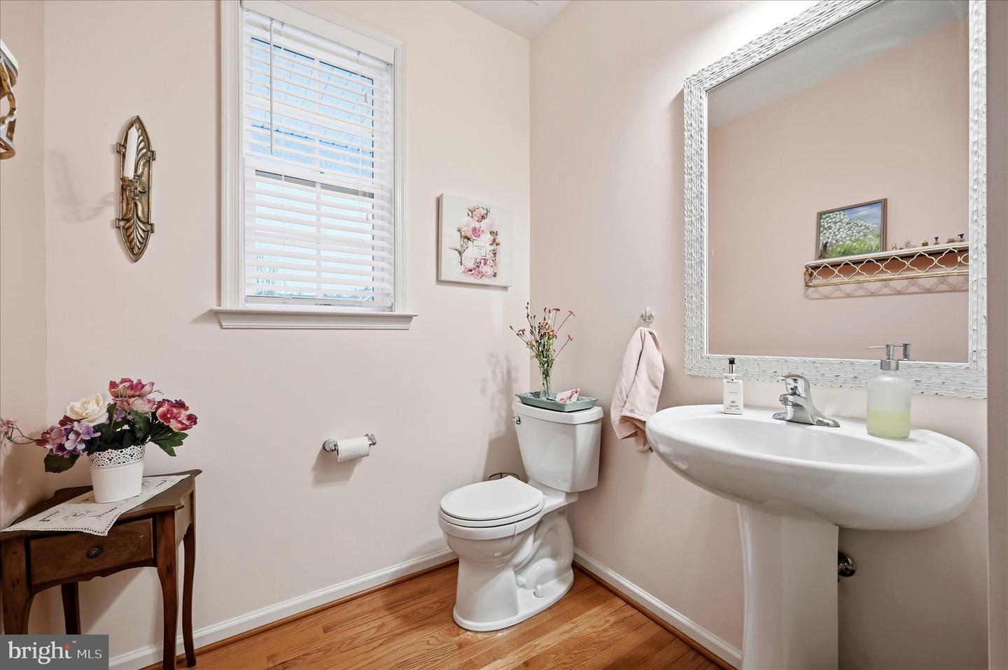 105 LADYSMITH DR, STEPHENS CITY, Virginia 22655, 3 Bedrooms Bedrooms, ,3 BathroomsBathrooms,Residential,For sale,105 LADYSMITH DR,VAFV2039568 MLS # VAFV2039568