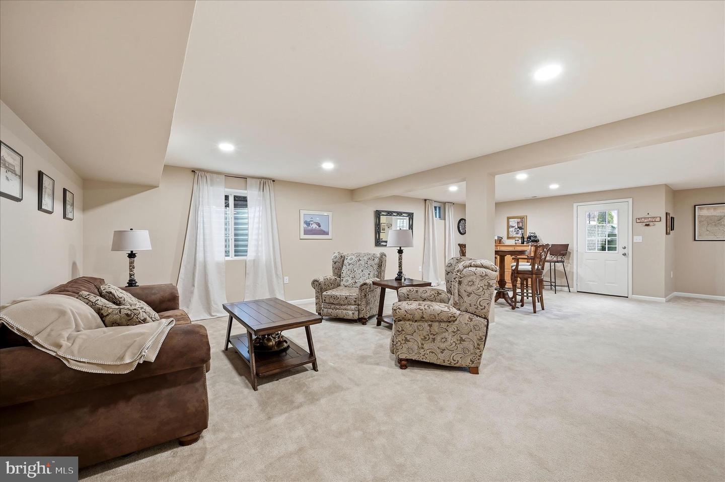 105 LADYSMITH DR, STEPHENS CITY, Virginia 22655, 3 Bedrooms Bedrooms, ,3 BathroomsBathrooms,Residential,For sale,105 LADYSMITH DR,VAFV2039568 MLS # VAFV2039568