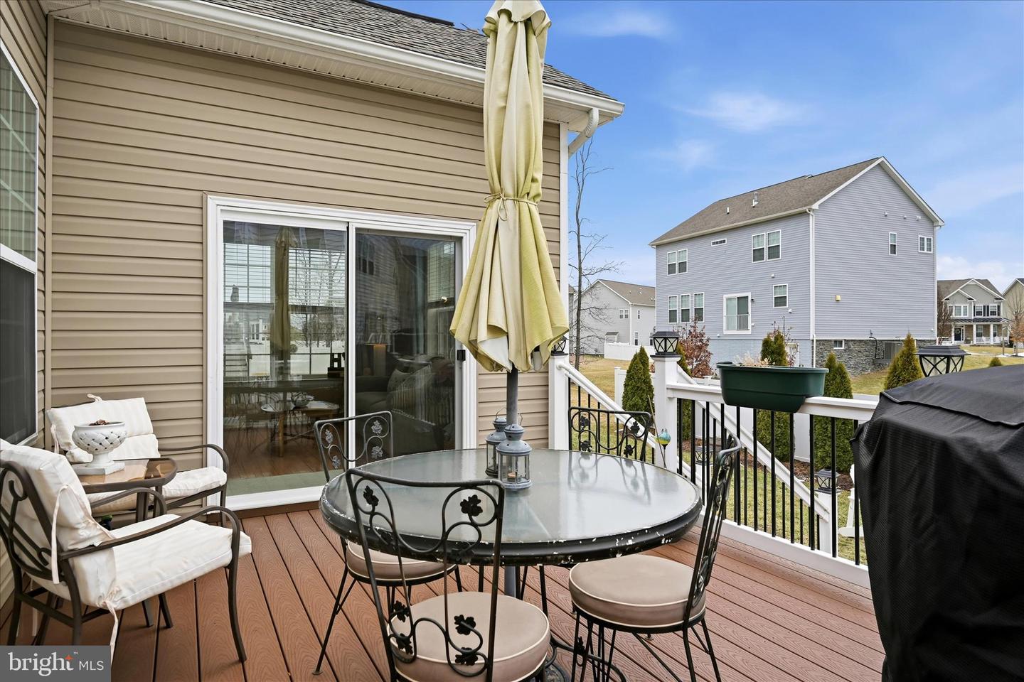 105 LADYSMITH DR, STEPHENS CITY, Virginia 22655, 3 Bedrooms Bedrooms, ,3 BathroomsBathrooms,Residential,For sale,105 LADYSMITH DR,VAFV2039568 MLS # VAFV2039568