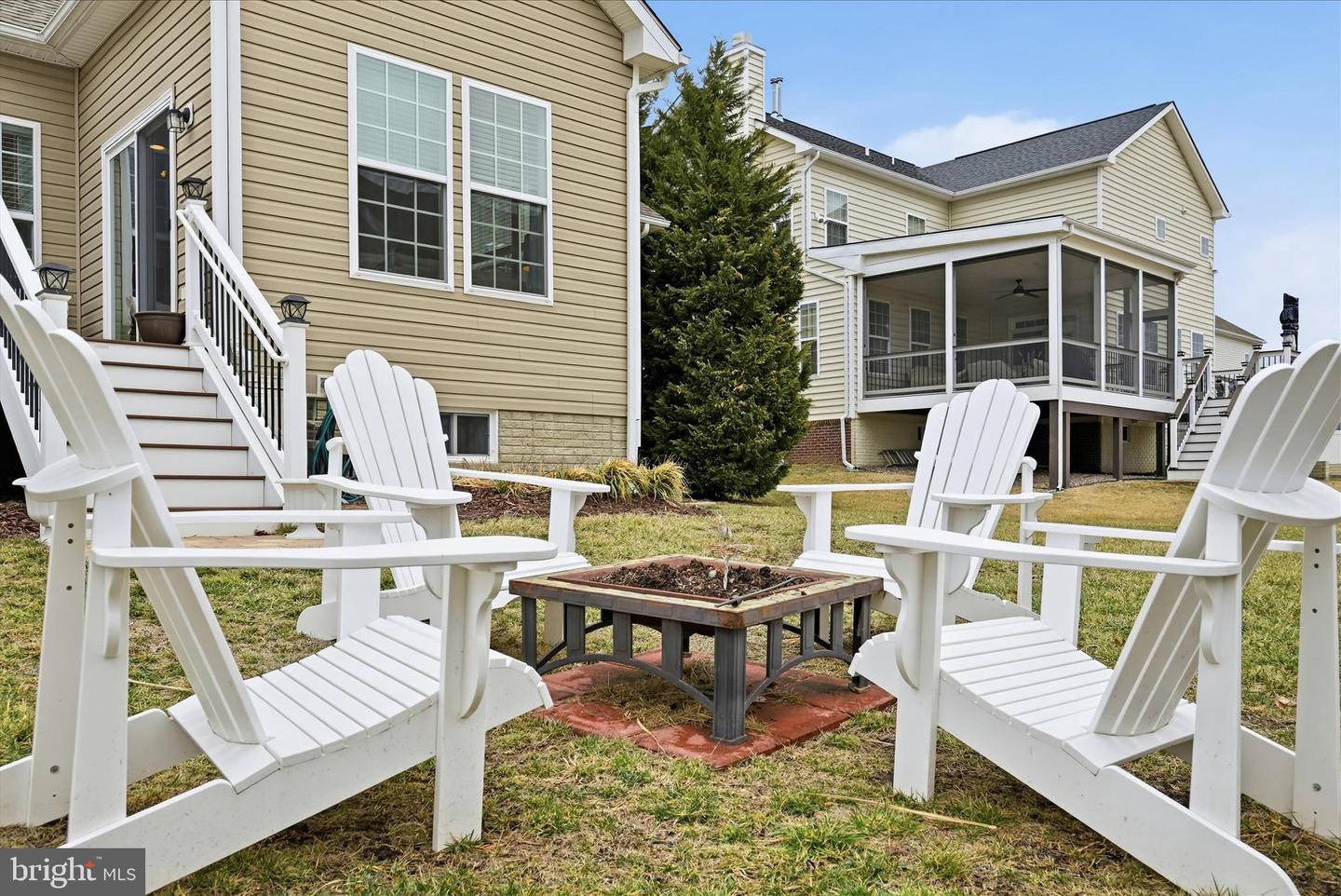 105 LADYSMITH DR, STEPHENS CITY, Virginia 22655, 3 Bedrooms Bedrooms, ,3 BathroomsBathrooms,Residential,For sale,105 LADYSMITH DR,VAFV2039568 MLS # VAFV2039568