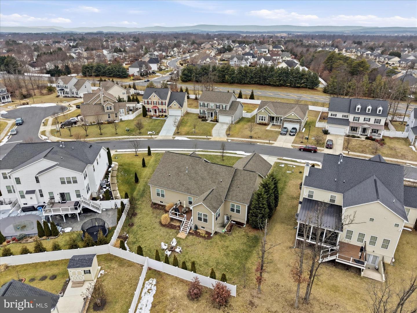 105 LADYSMITH DR, STEPHENS CITY, Virginia 22655, 3 Bedrooms Bedrooms, ,3 BathroomsBathrooms,Residential,For sale,105 LADYSMITH DR,VAFV2039568 MLS # VAFV2039568