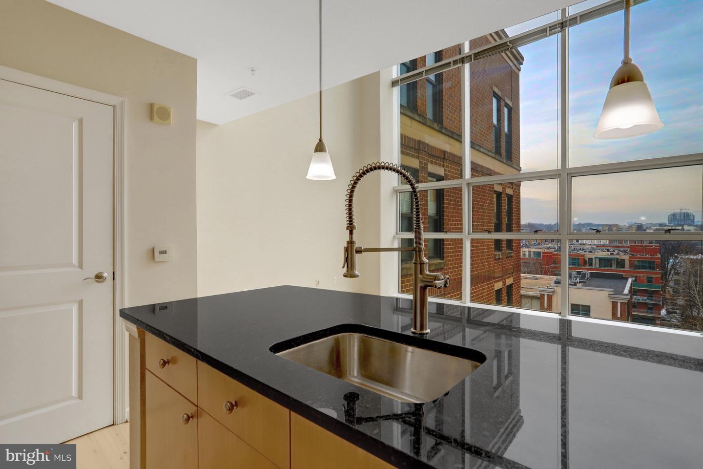 444 W BROAD ST #634, FALLS CHURCH, Virginia 22046, 1 Bedroom Bedrooms, ,1 BathroomBathrooms,Residential,For sale,444 W BROAD ST #634,VAFA2003576 MLS # VAFA2003576