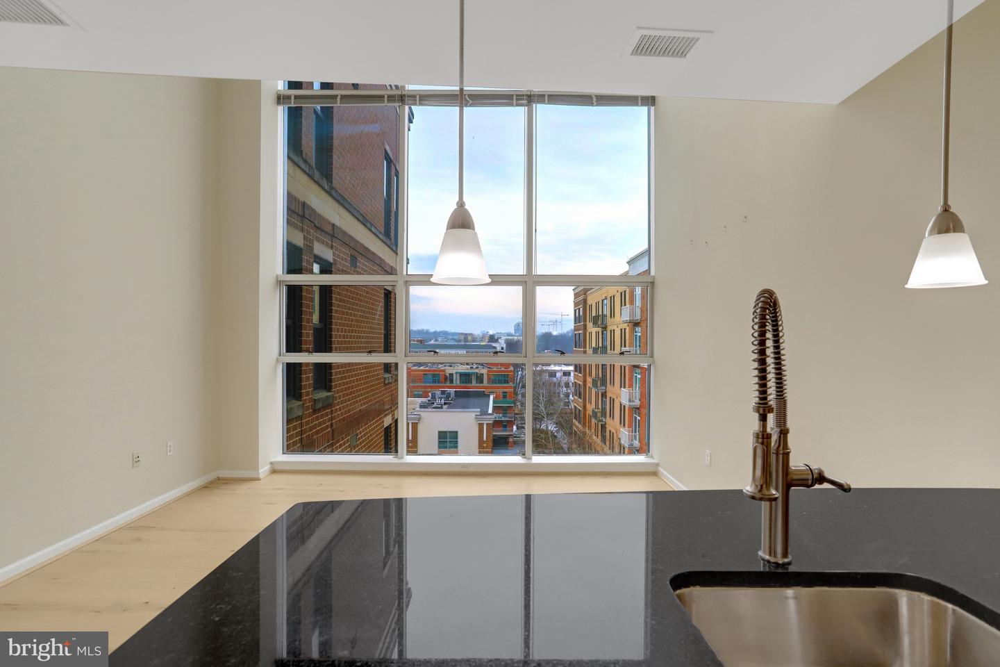 444 W BROAD ST #634, FALLS CHURCH, Virginia 22046, 1 Bedroom Bedrooms, ,1 BathroomBathrooms,Residential,For sale,444 W BROAD ST #634,VAFA2003576 MLS # VAFA2003576