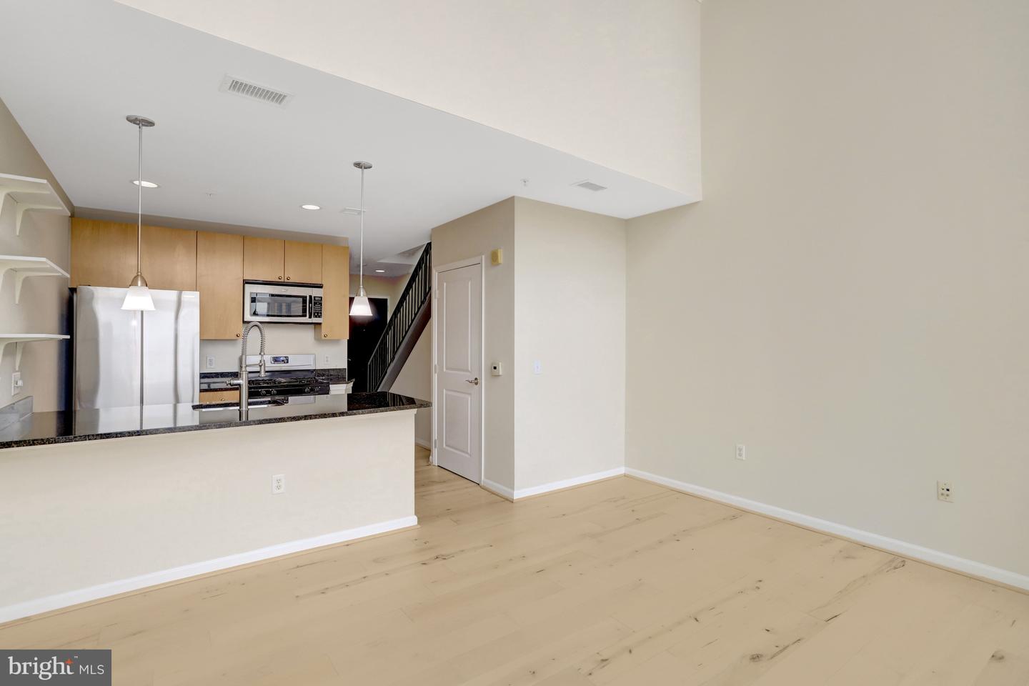 444 W BROAD ST #634, FALLS CHURCH, Virginia 22046, 1 Bedroom Bedrooms, ,1 BathroomBathrooms,Residential,For sale,444 W BROAD ST #634,VAFA2003576 MLS # VAFA2003576