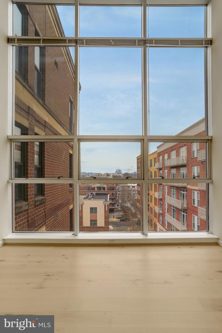 444 W BROAD ST #634, FALLS CHURCH, Virginia 22046, 1 Bedroom Bedrooms, ,1 BathroomBathrooms,Residential,For sale,444 W BROAD ST #634,VAFA2003576 MLS # VAFA2003576