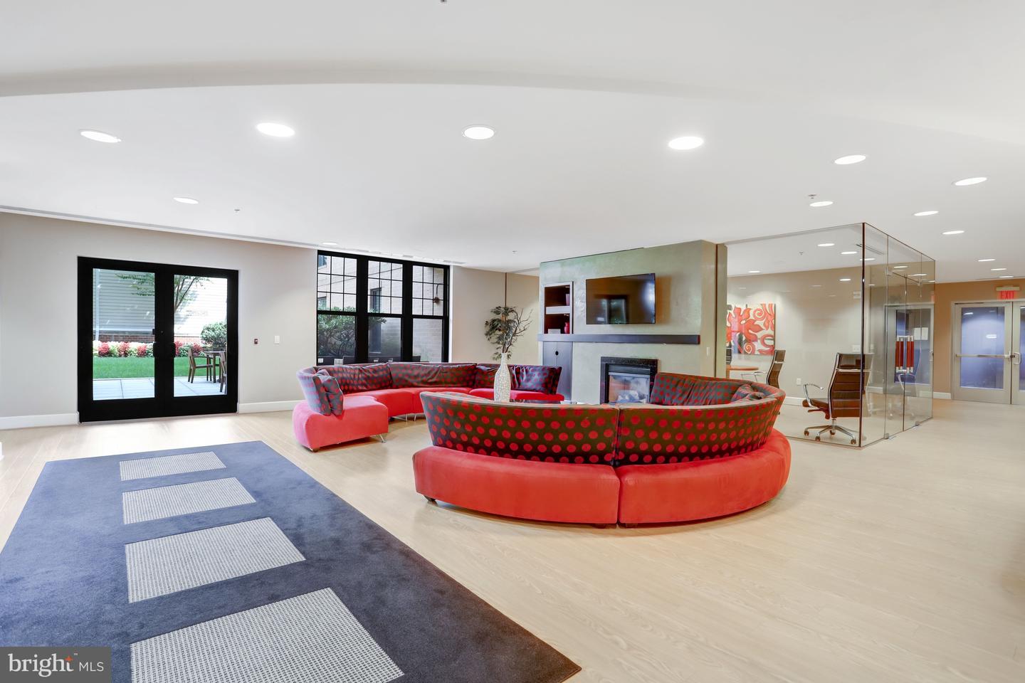 444 W BROAD ST #634, FALLS CHURCH, Virginia 22046, 1 Bedroom Bedrooms, ,1 BathroomBathrooms,Residential,For sale,444 W BROAD ST #634,VAFA2003576 MLS # VAFA2003576