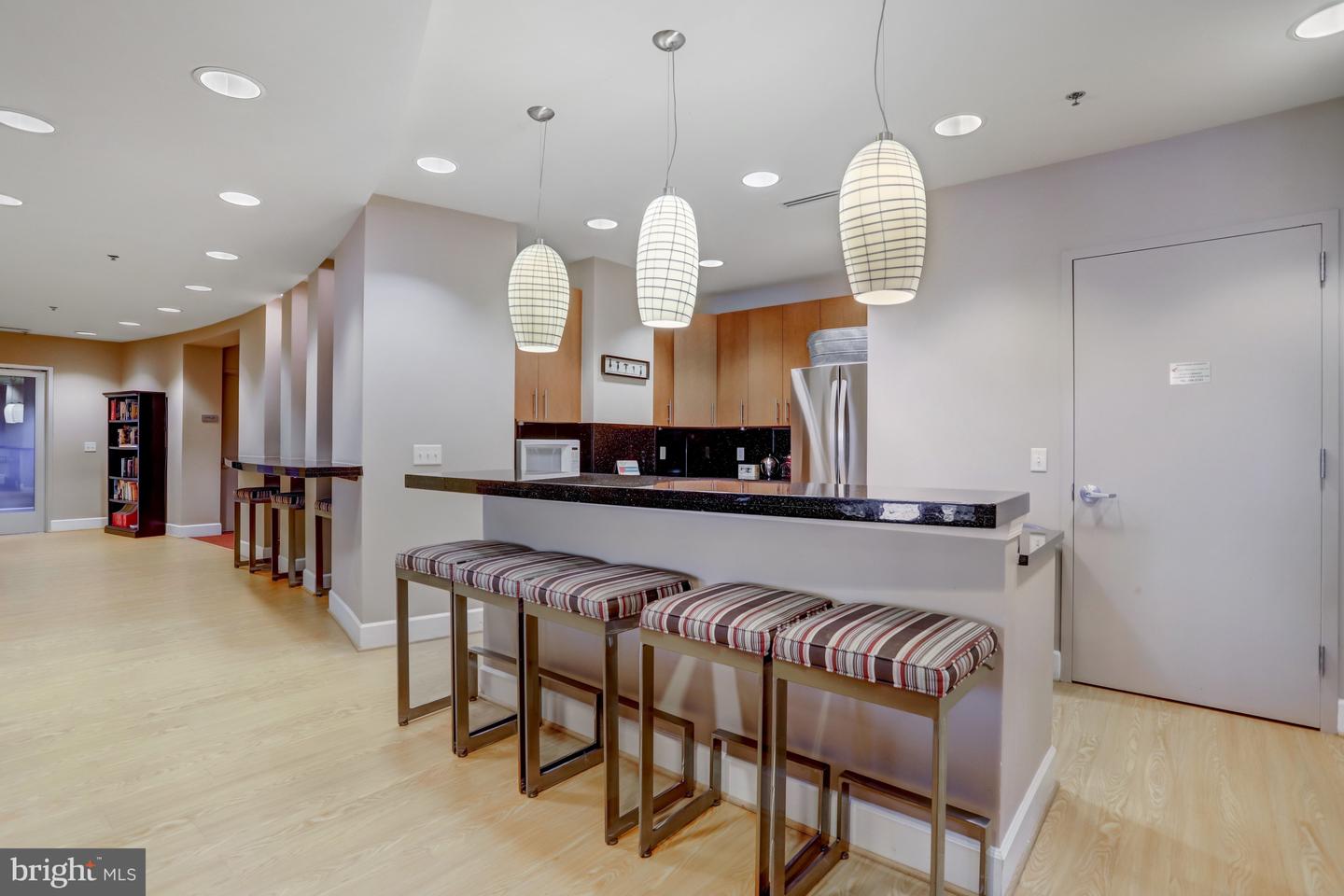 444 W BROAD ST #634, FALLS CHURCH, Virginia 22046, 1 Bedroom Bedrooms, ,1 BathroomBathrooms,Residential,For sale,444 W BROAD ST #634,VAFA2003576 MLS # VAFA2003576