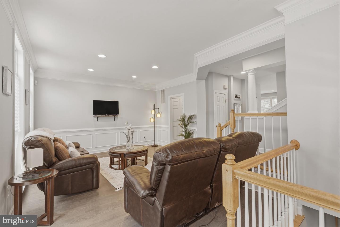 1511 ARTILLERY TER NE, LEESBURG, Virginia 20176, 4 Bedrooms Bedrooms, ,3 BathroomsBathrooms,Residential,For sale,1511 ARTILLERY TER NE,VALO2115836 MLS # VALO2115836