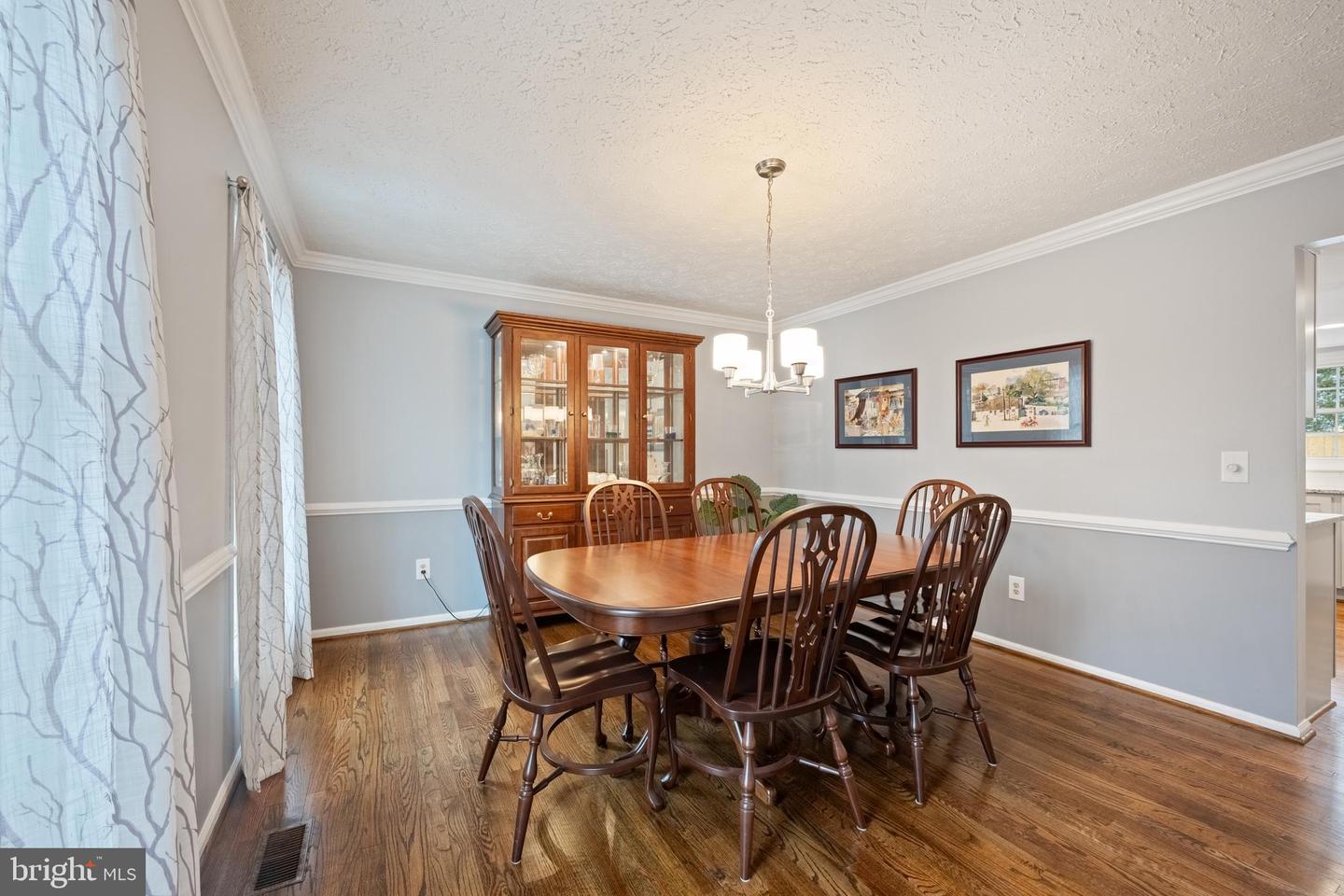 1374 ROCK CHAPEL RD, HERNDON, Virginia 20170, 5 Bedrooms Bedrooms, 10 Rooms Rooms,3 BathroomsBathrooms,Residential,For sale,1374 ROCK CHAPEL RD,VAFX2290912 MLS # VAFX2290912