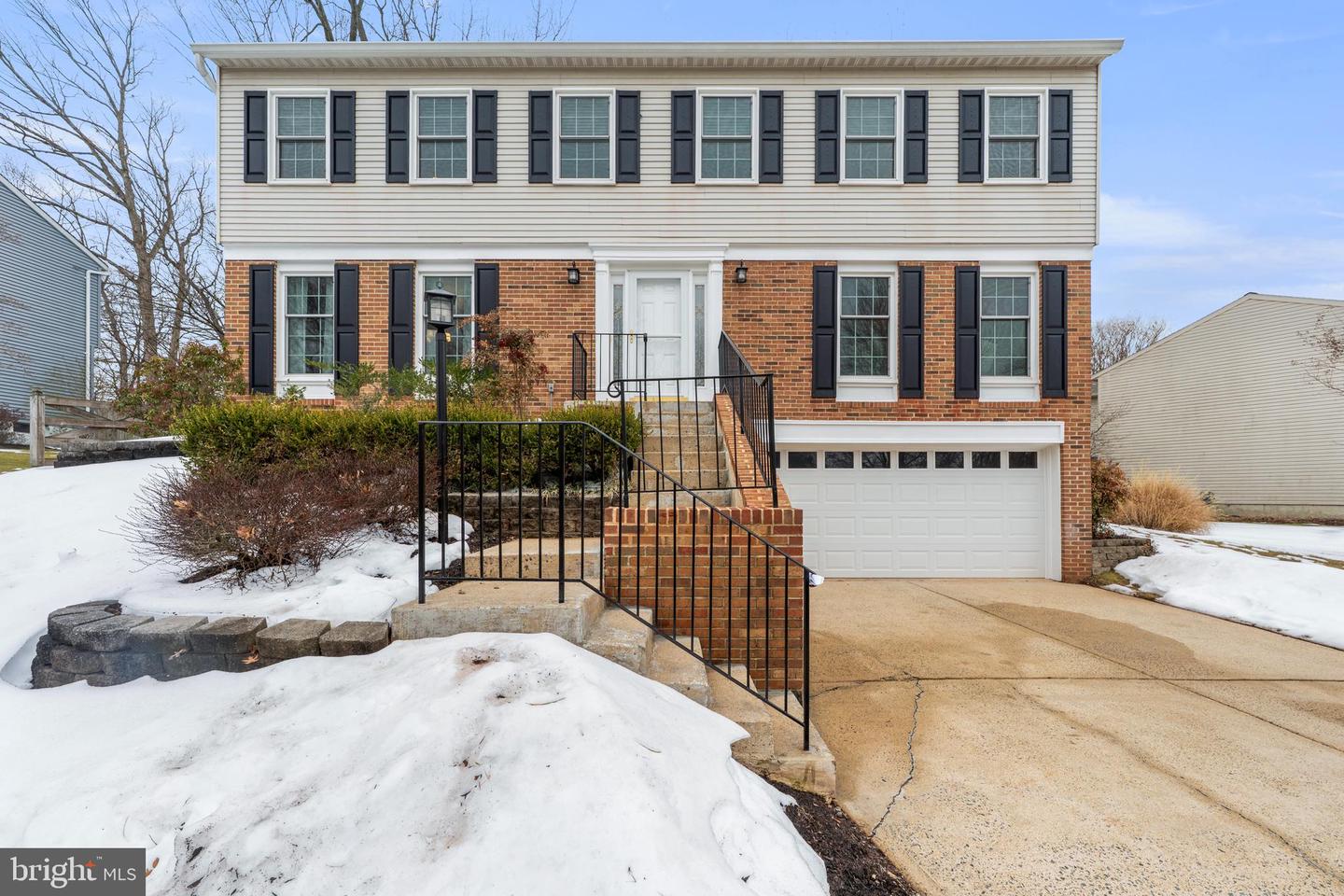 1374 ROCK CHAPEL RD, HERNDON, Virginia 20170, 5 Bedrooms Bedrooms, 10 Rooms Rooms,3 BathroomsBathrooms,Residential,For sale,1374 ROCK CHAPEL RD,VAFX2290912 MLS # VAFX2290912