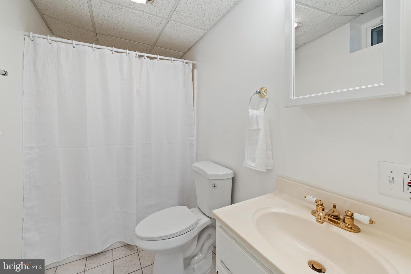 1374 ROCK CHAPEL RD, HERNDON, Virginia 20170, 5 Bedrooms Bedrooms, 10 Rooms Rooms,3 BathroomsBathrooms,Residential,For sale,1374 ROCK CHAPEL RD,VAFX2290912 MLS # VAFX2290912