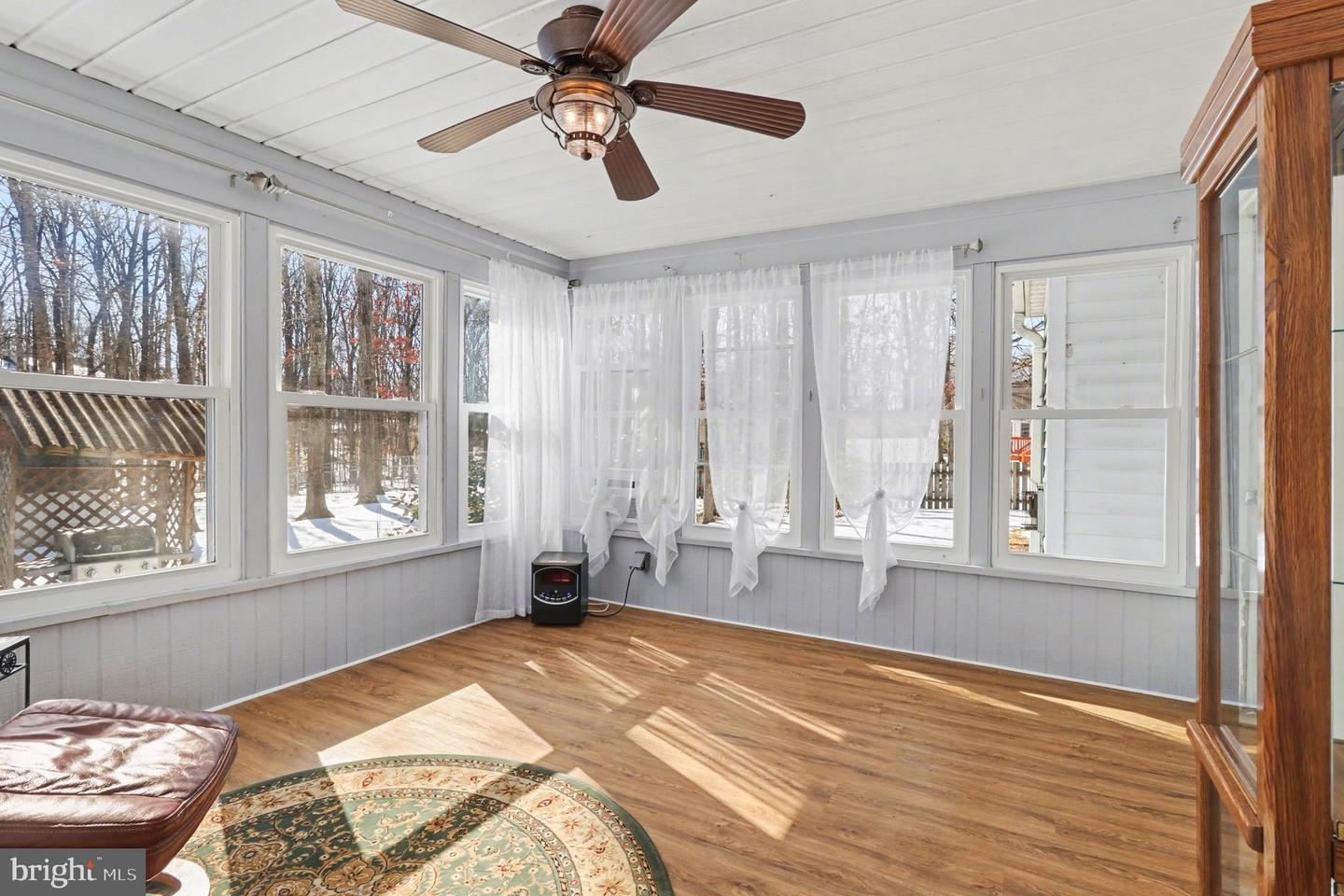 5220 LEAVELLS CROSSING DR, FREDERICKSBURG, Virginia 22407, 3 Bedrooms Bedrooms, ,2 BathroomsBathrooms,Residential,For sale,5220 LEAVELLS CROSSING DR,VASP2039248 MLS # VASP2039248