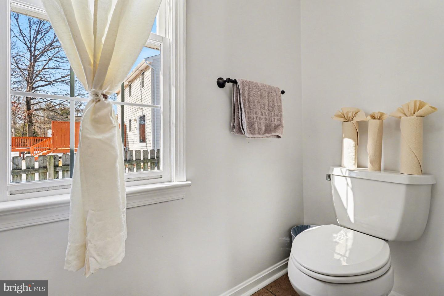 5220 LEAVELLS CROSSING DR, FREDERICKSBURG, Virginia 22407, 3 Bedrooms Bedrooms, ,2 BathroomsBathrooms,Residential,For sale,5220 LEAVELLS CROSSING DR,VASP2039248 MLS # VASP2039248