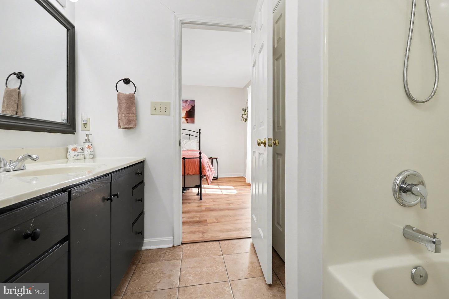 5220 LEAVELLS CROSSING DR, FREDERICKSBURG, Virginia 22407, 3 Bedrooms Bedrooms, ,2 BathroomsBathrooms,Residential,For sale,5220 LEAVELLS CROSSING DR,VASP2039248 MLS # VASP2039248