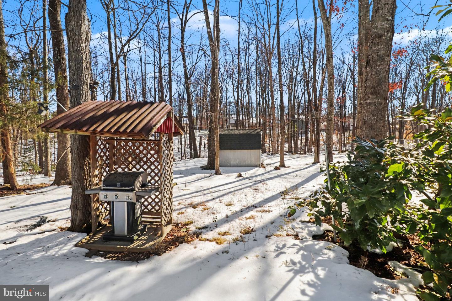 5220 LEAVELLS CROSSING DR, FREDERICKSBURG, Virginia 22407, 3 Bedrooms Bedrooms, ,2 BathroomsBathrooms,Residential,For sale,5220 LEAVELLS CROSSING DR,VASP2039248 MLS # VASP2039248