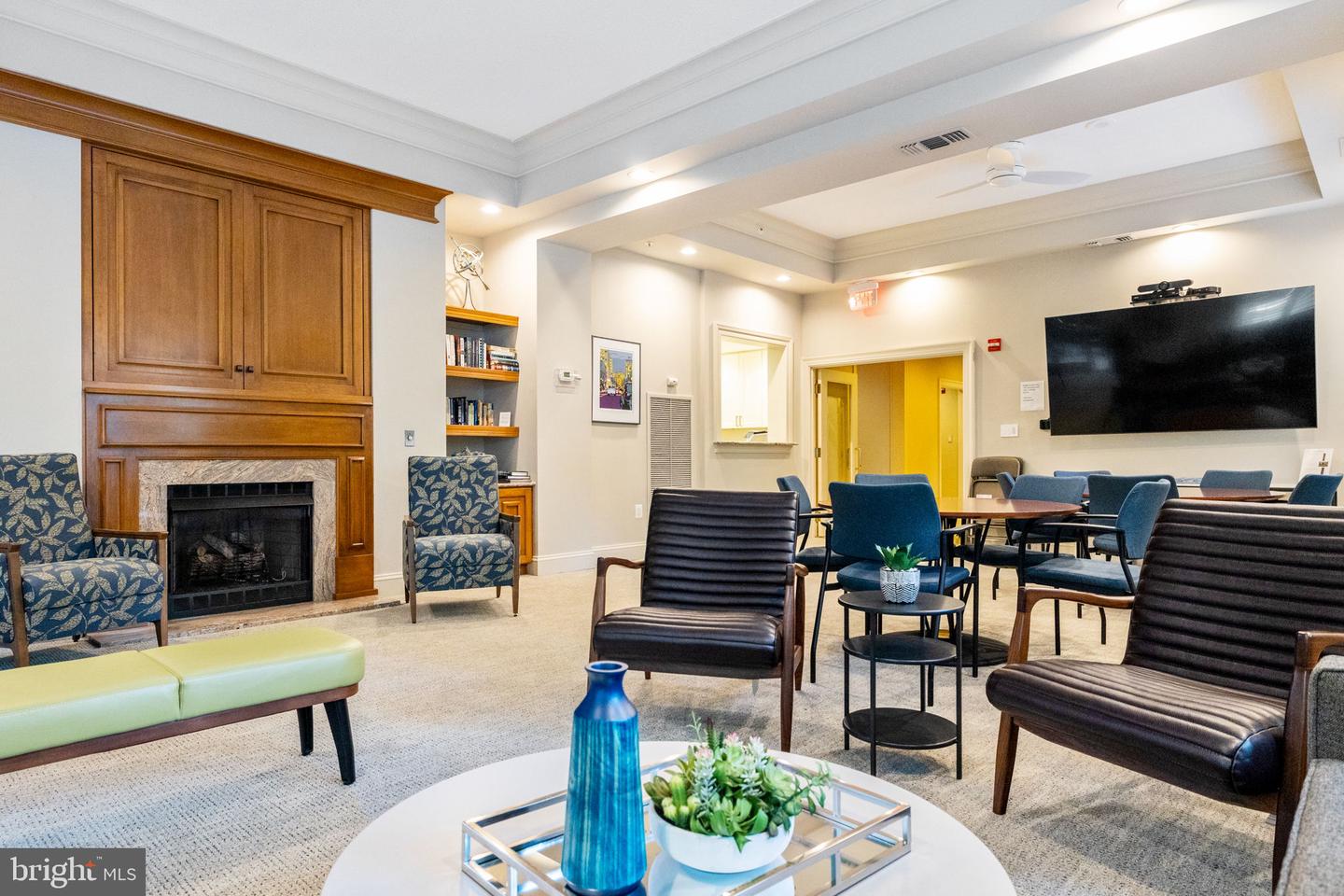 11776 STRATFORD HOUSE PL #901, RESTON, Virginia 20190, 2 Bedrooms Bedrooms, ,2 BathroomsBathrooms,Residential,For sale,11776 STRATFORD HOUSE PL #901,VAFX2290966 MLS # VAFX2290966