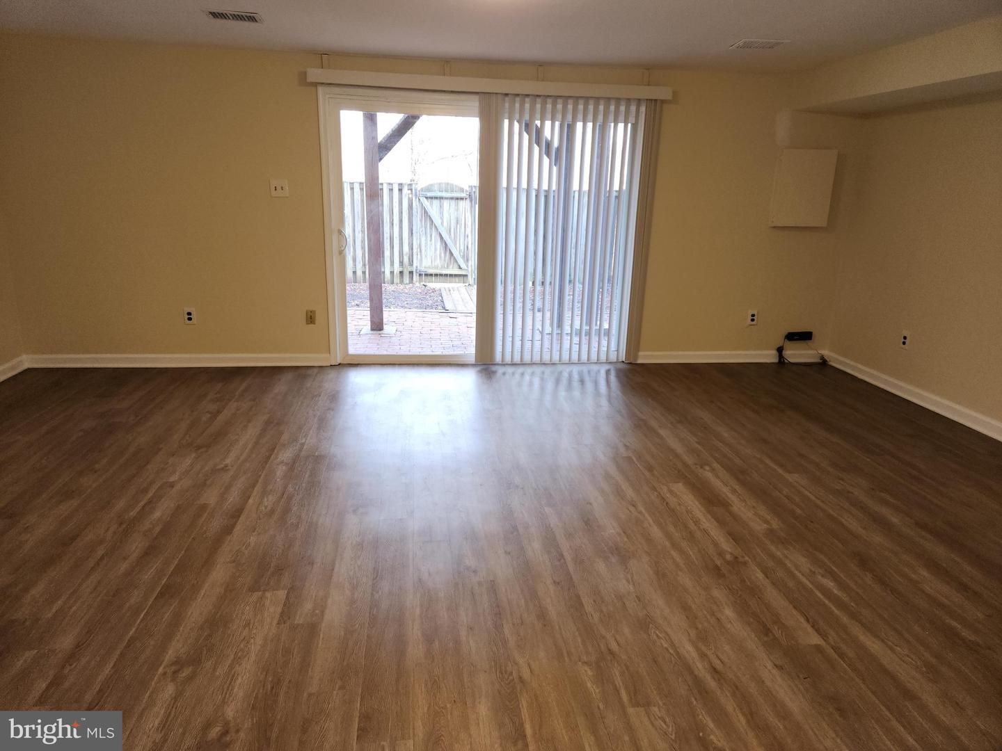 5422 LONG BOAT CT, FAIRFAX, Virginia 22032, 3 Bedrooms Bedrooms, ,2 BathroomsBathrooms,Residential,For sale,5422 LONG BOAT CT,VAFX2291048 MLS # VAFX2291048