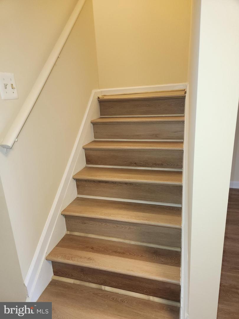 5422 LONG BOAT CT, FAIRFAX, Virginia 22032, 3 Bedrooms Bedrooms, ,2 BathroomsBathrooms,Residential,For sale,5422 LONG BOAT CT,VAFX2291048 MLS # VAFX2291048