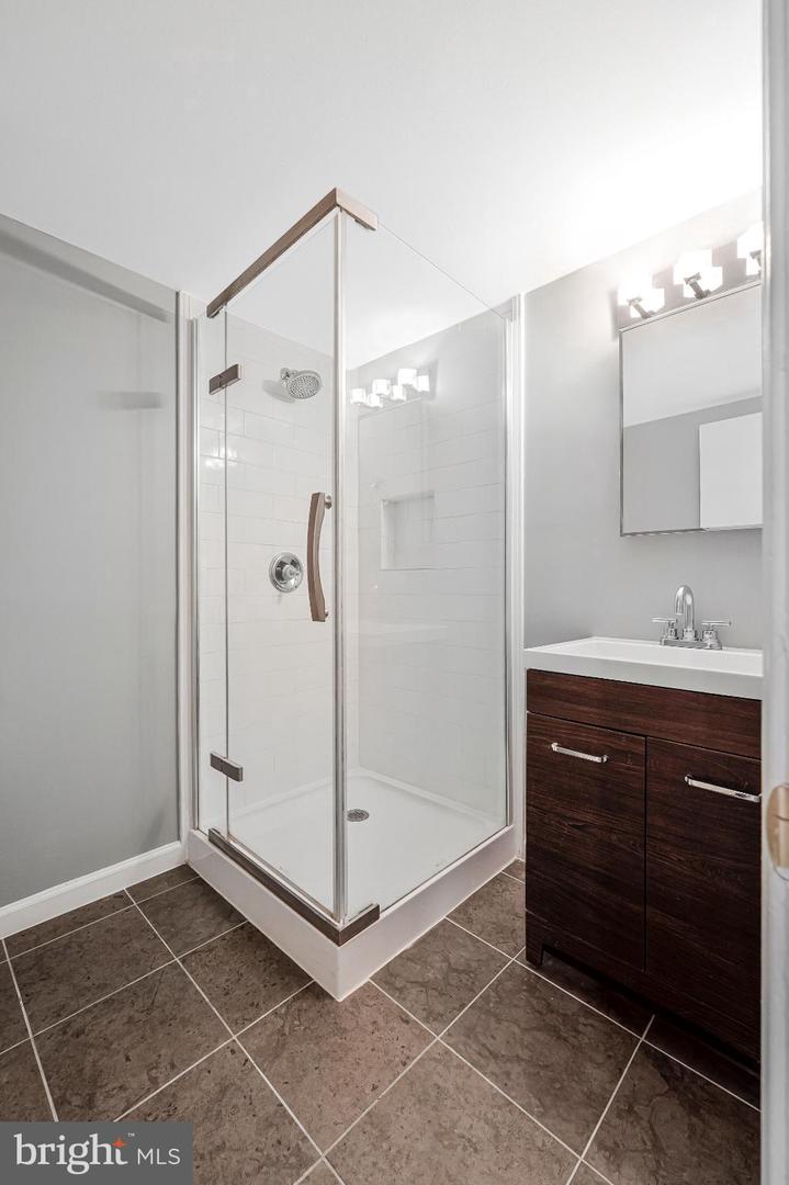 8330 DARLINGTON ST #467, SPRINGFIELD, Virginia 22152, 2 Bedrooms Bedrooms, 8 Rooms Rooms,2 BathroomsBathrooms,Residential,For sale,8330 DARLINGTON ST #467,VAFX2291084 MLS # VAFX2291084