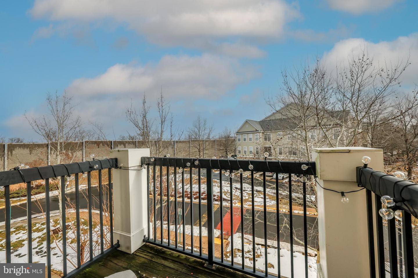 5105 TRAVIS EDWARD WAY #G, CENTREVILLE, Virginia 20120, 2 Bedrooms Bedrooms, ,2 BathroomsBathrooms,Residential,For sale,5105 TRAVIS EDWARD WAY #G,VAFX2291092 MLS # VAFX2291092