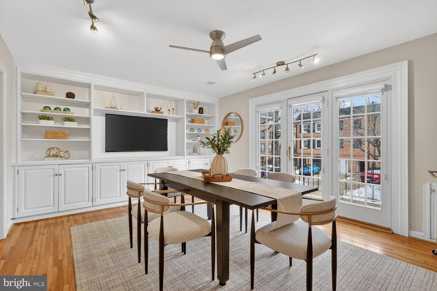 505 H ST SW, WASHINGTON, District Of Columbia 20024, 4 Bedrooms Bedrooms, 11 Rooms Rooms,3 BathroomsBathrooms,Residential,For sale,505 H ST SW,DCDC2246264 MLS # DCDC2246264