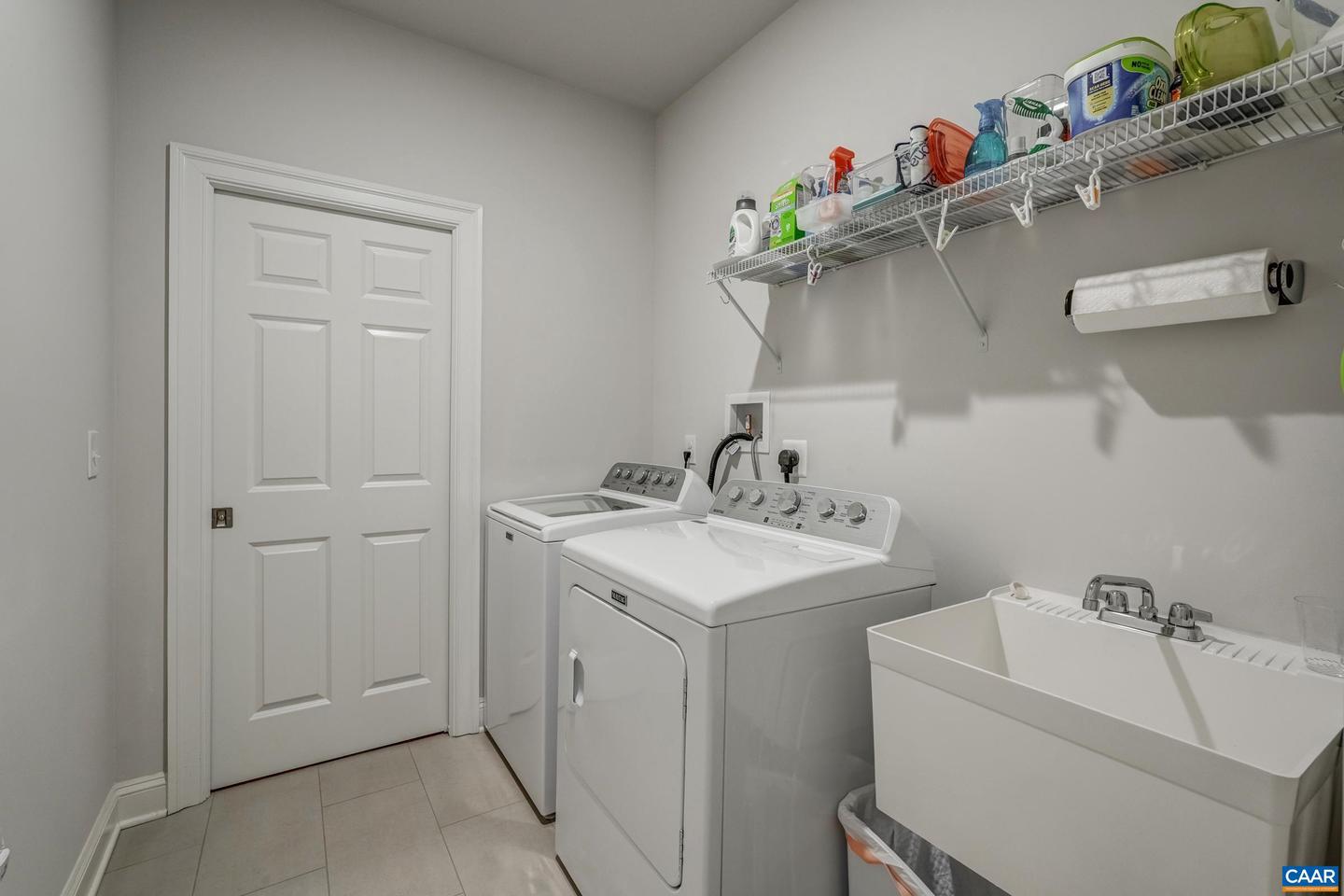 2426 PENDOWER LN, KESWICK, Virginia 22947, 4 Bedrooms Bedrooms, ,3 BathroomsBathrooms,Residential,For sale,2426 PENDOWER LN,673287 MLS # 673287