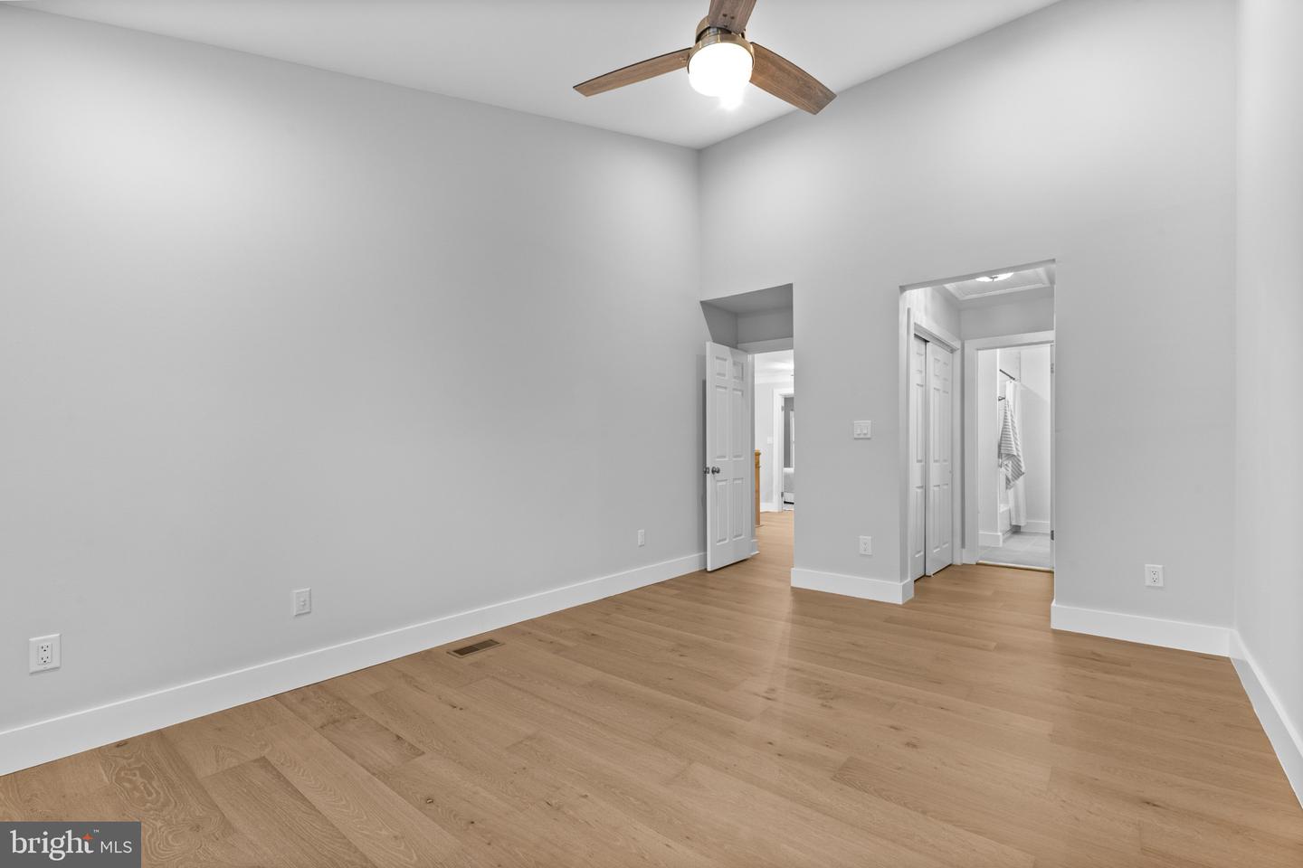 1802 DUFFIELD LN, ALEXANDRIA, Virginia 22307, 3 Bedrooms Bedrooms, ,3 BathroomsBathrooms,Residential,For sale,1802 DUFFIELD LN,VAFX2291140 MLS # VAFX2291140 1802 DUFFIELD LN, ALEXANDRIA, Virginia 22307, 3 Bedrooms Bedrooms, ,3 BathroomsBathrooms,Residential,For sale,1802 DUFFIELD LN,VAFX2291140 MLS # VAFX2291140