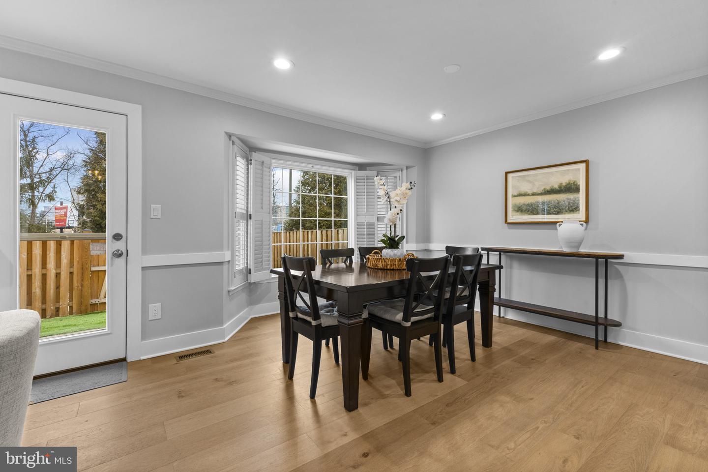 1802 DUFFIELD LN, ALEXANDRIA, Virginia 22307, 3 Bedrooms Bedrooms, ,3 BathroomsBathrooms,Residential,For sale,1802 DUFFIELD LN,VAFX2291140 MLS # VAFX2291140 1802 DUFFIELD LN, ALEXANDRIA, Virginia 22307, 3 Bedrooms Bedrooms, ,3 BathroomsBathrooms,Residential,For sale,1802 DUFFIELD LN,VAFX2291140 MLS # VAFX2291140