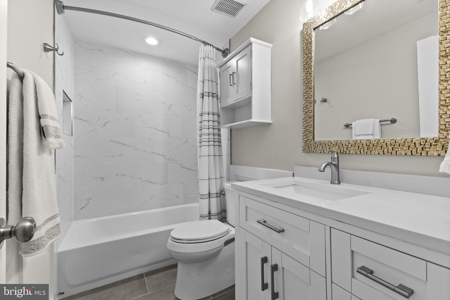 1802 DUFFIELD LN, ALEXANDRIA, Virginia 22307, 3 Bedrooms Bedrooms, ,3 BathroomsBathrooms,Residential,For sale,1802 DUFFIELD LN,VAFX2291140 MLS # VAFX2291140 1802 DUFFIELD LN, ALEXANDRIA, Virginia 22307, 3 Bedrooms Bedrooms, ,3 BathroomsBathrooms,Residential,For sale,1802 DUFFIELD LN,VAFX2291140 MLS # VAFX2291140