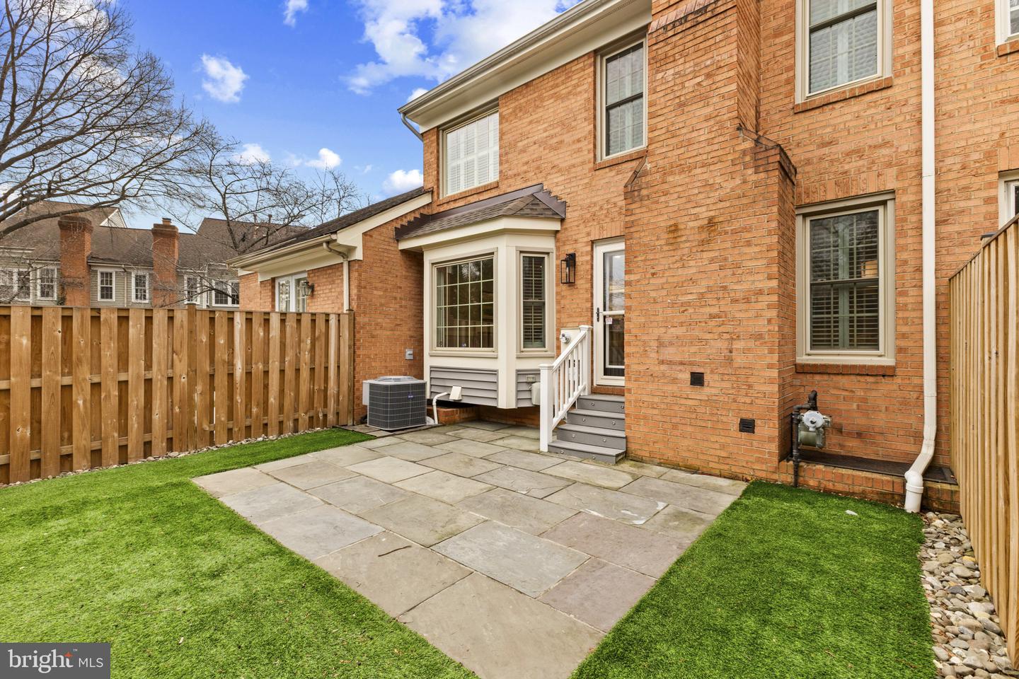 1802 DUFFIELD LN, ALEXANDRIA, Virginia 22307, 3 Bedrooms Bedrooms, ,3 BathroomsBathrooms,Residential,For sale,1802 DUFFIELD LN,VAFX2291140 MLS # VAFX2291140 1802 DUFFIELD LN, ALEXANDRIA, Virginia 22307, 3 Bedrooms Bedrooms, ,3 BathroomsBathrooms,Residential,For sale,1802 DUFFIELD LN,VAFX2291140 MLS # VAFX2291140