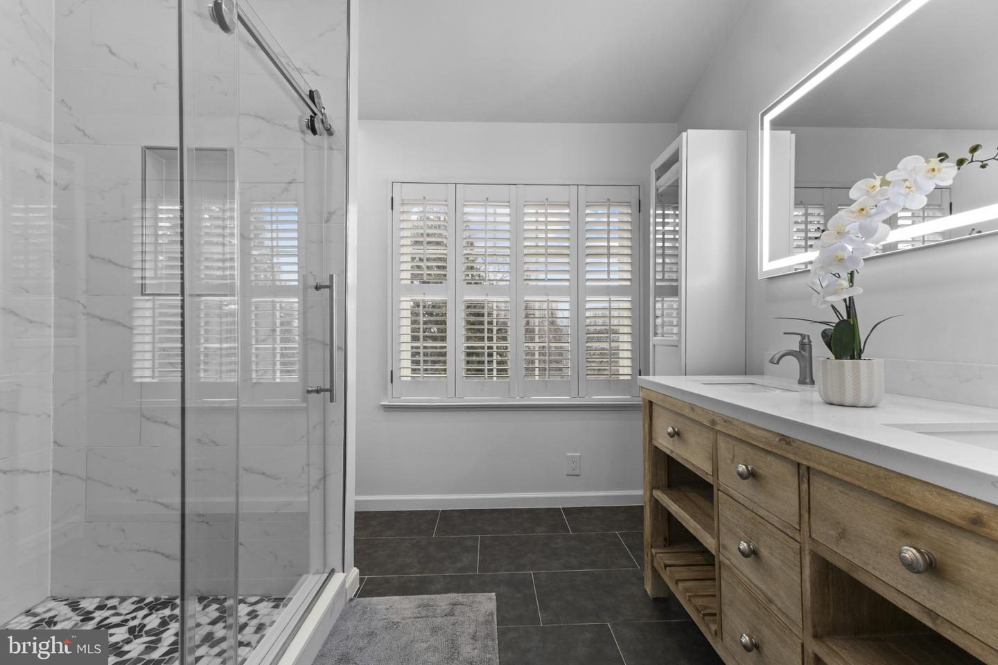 1802 DUFFIELD LN, ALEXANDRIA, Virginia 22307, 3 Bedrooms Bedrooms, ,3 BathroomsBathrooms,Residential,For sale,1802 DUFFIELD LN,VAFX2291140 MLS # VAFX2291140 1802 DUFFIELD LN, ALEXANDRIA, Virginia 22307, 3 Bedrooms Bedrooms, ,3 BathroomsBathrooms,Residential,For sale,1802 DUFFIELD LN,VAFX2291140 MLS # VAFX2291140