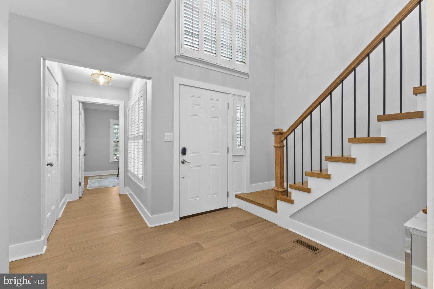 1802 DUFFIELD LN, ALEXANDRIA, Virginia 22307, 3 Bedrooms Bedrooms, ,3 BathroomsBathrooms,Residential,For sale,1802 DUFFIELD LN,VAFX2291140 MLS # VAFX2291140 1802 DUFFIELD LN, ALEXANDRIA, Virginia 22307, 3 Bedrooms Bedrooms, ,3 BathroomsBathrooms,Residential,For sale,1802 DUFFIELD LN,VAFX2291140 MLS # VAFX2291140