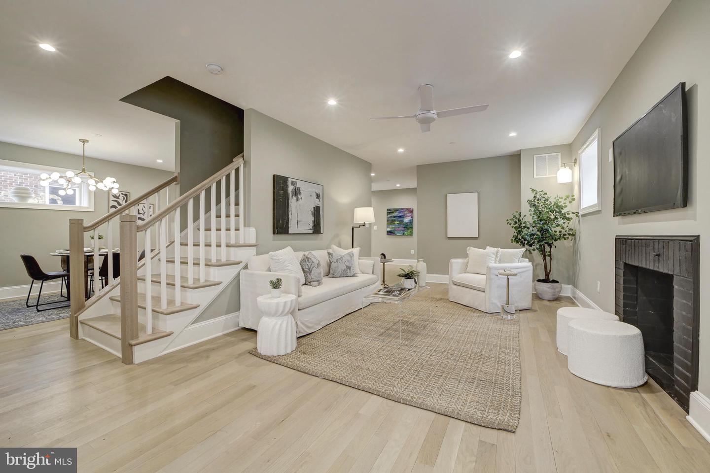 4244 ALTON PL NW, WASHINGTON, District Of Columbia 20016, 5 Bedrooms Bedrooms, ,4 BathroomsBathrooms,Residential,For sale,4244 ALTON PL NW,DCDC2246360 MLS # DCDC2246360 4244 ALTON PL NW, WASHINGTON, District Of Columbia 20016, 5 Bedrooms Bedrooms, ,4 BathroomsBathrooms,Residential,For sale,4244 ALTON PL NW,DCDC2246360 MLS # DCDC2246360