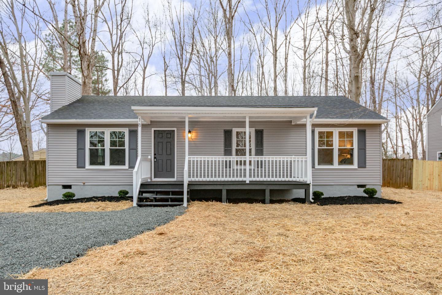 18 CRESTHILL CT, RUTHER GLEN, Virginia 22546, 3 Bedrooms Bedrooms, ,2 BathroomsBathrooms,Residential,For sale,18 CRESTHILL CT,VACV2009542 MLS # VACV2009542