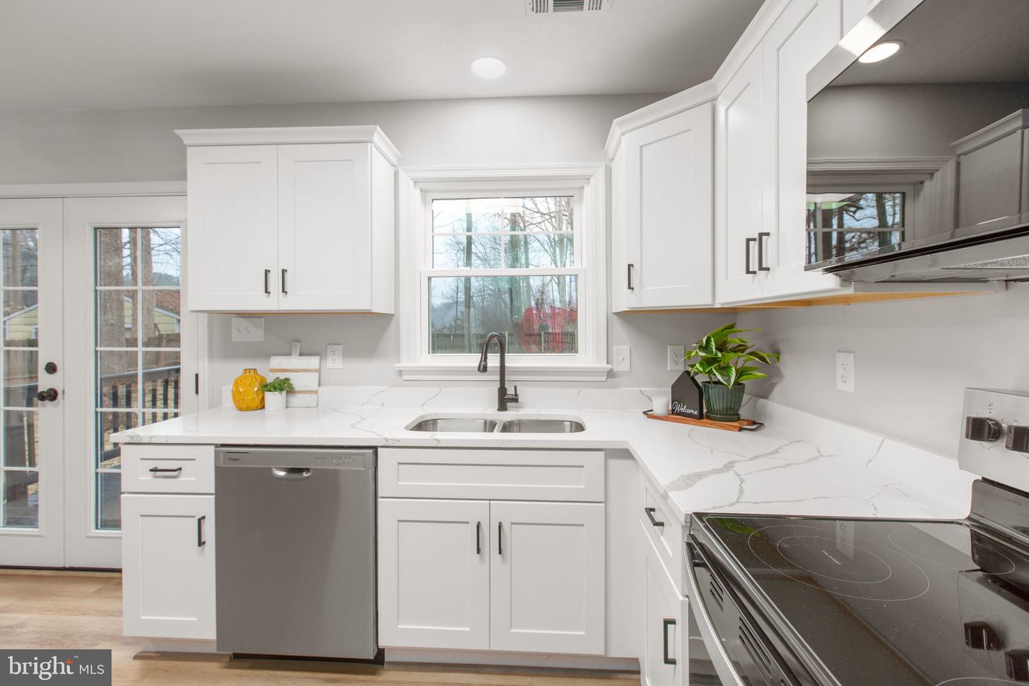 18 CRESTHILL CT, RUTHER GLEN, Virginia 22546, 3 Bedrooms Bedrooms, ,2 BathroomsBathrooms,Residential,For sale,18 CRESTHILL CT,VACV2009542 MLS # VACV2009542