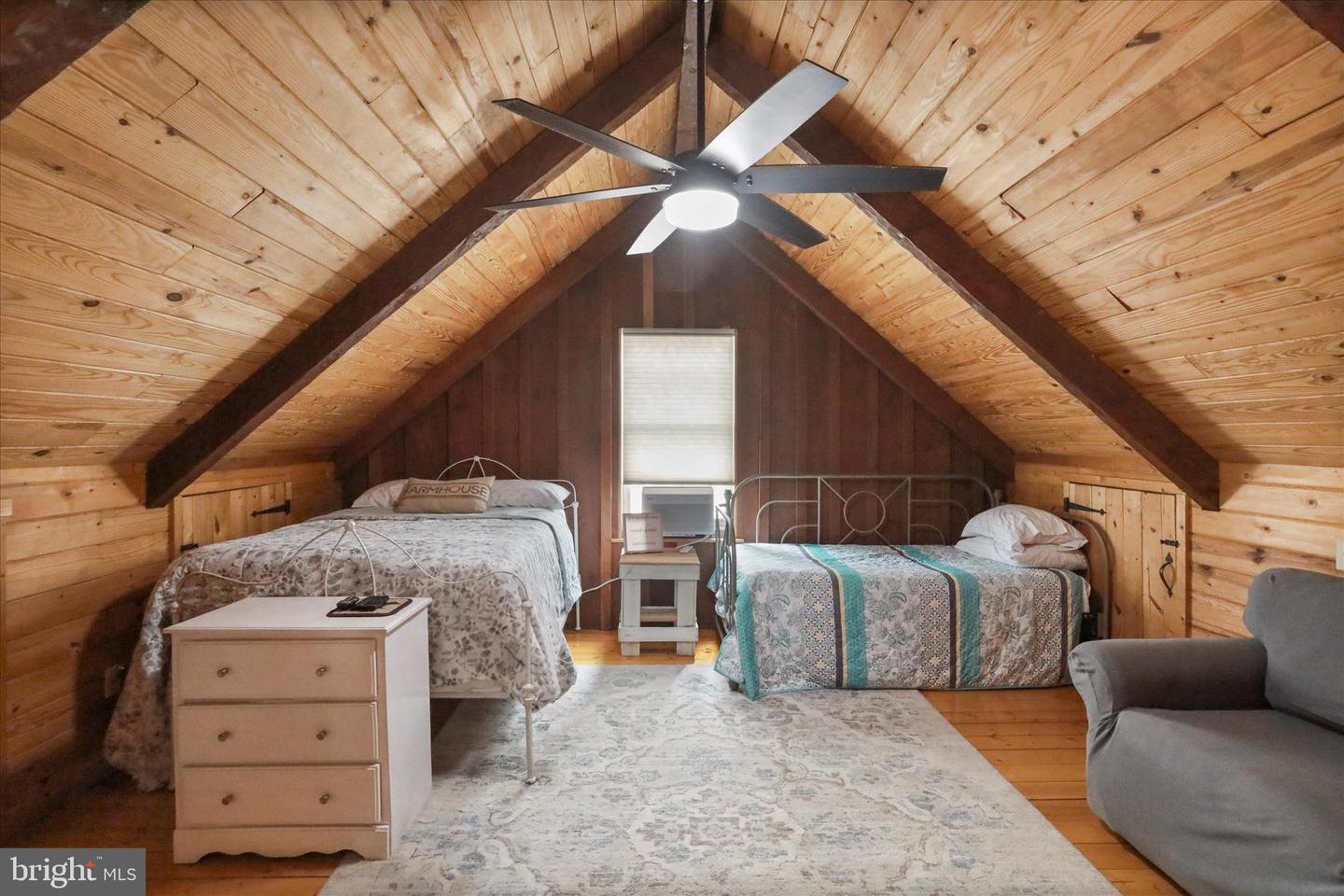 637 INDIAN CAMP TRL, MAURERTOWN, Virginia 22644, 3 Bedrooms Bedrooms, 10 Rooms Rooms,1 BathroomBathrooms,Residential,For sale,637 INDIAN CAMP TRL,VASH2013594 MLS # VASH2013594