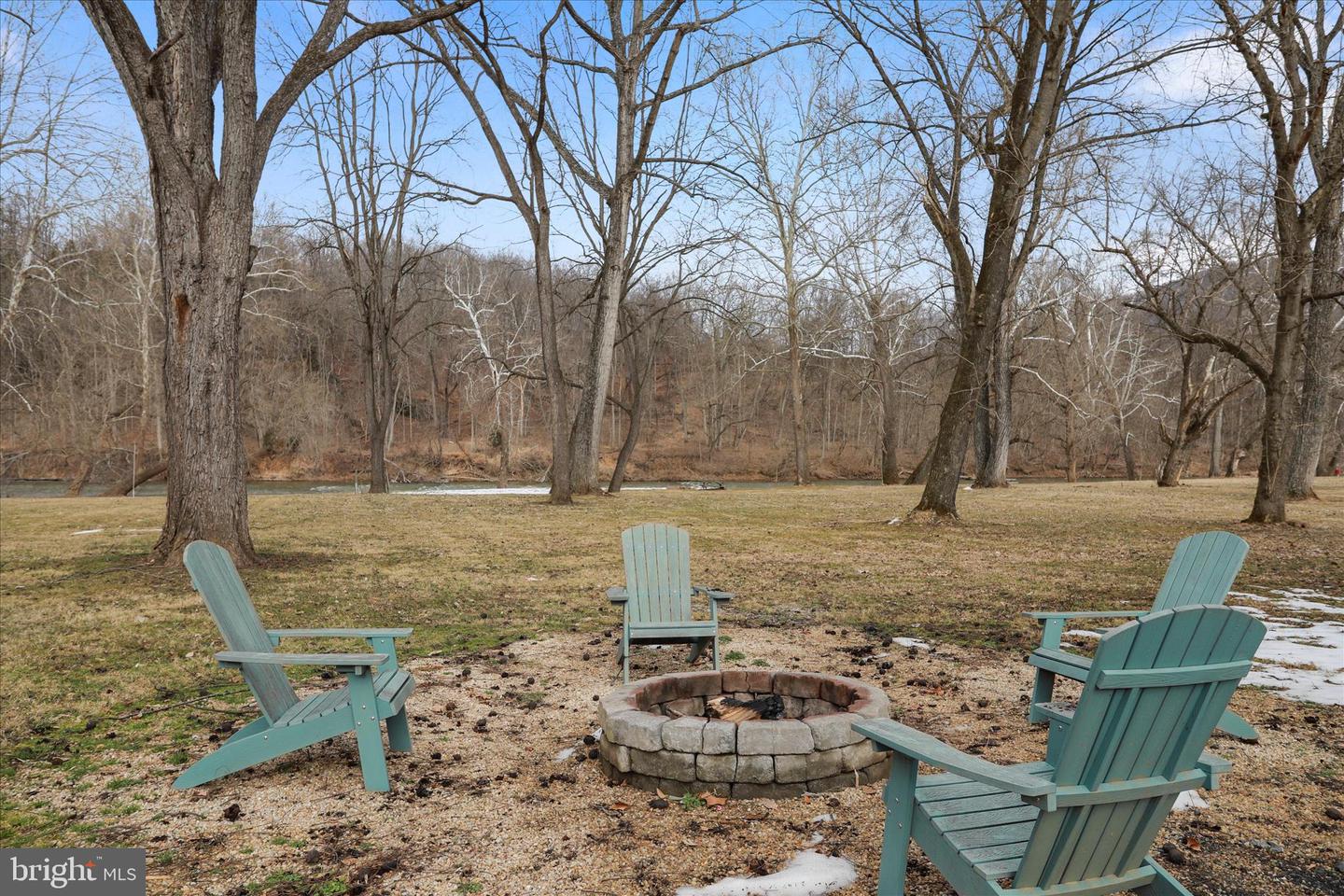 637 INDIAN CAMP TRL, MAURERTOWN, Virginia 22644, 3 Bedrooms Bedrooms, 10 Rooms Rooms,1 BathroomBathrooms,Residential,For sale,637 INDIAN CAMP TRL,VASH2013594 MLS # VASH2013594