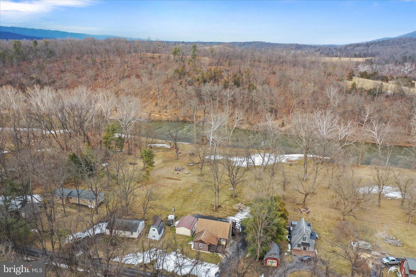 637 INDIAN CAMP TRL, MAURERTOWN, Virginia 22644, 3 Bedrooms Bedrooms, 10 Rooms Rooms,1 BathroomBathrooms,Residential,For sale,637 INDIAN CAMP TRL,VASH2013594 MLS # VASH2013594