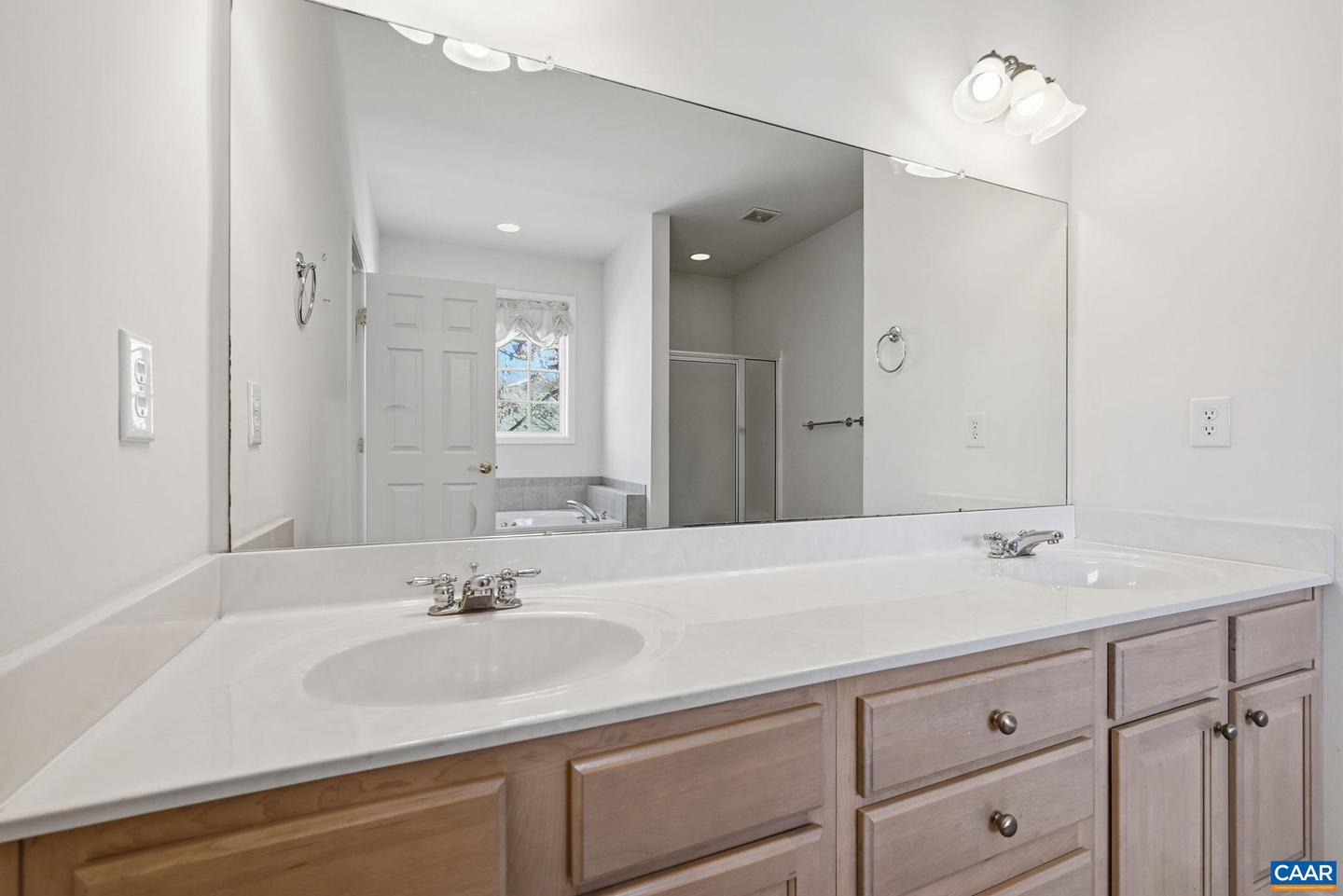 376 LAKE DR, RUCKERSVILLE, Virginia 22968, 5 Bedrooms Bedrooms, ,2 BathroomsBathrooms,Residential,For sale,376 LAKE DR,673335 MLS # 673335