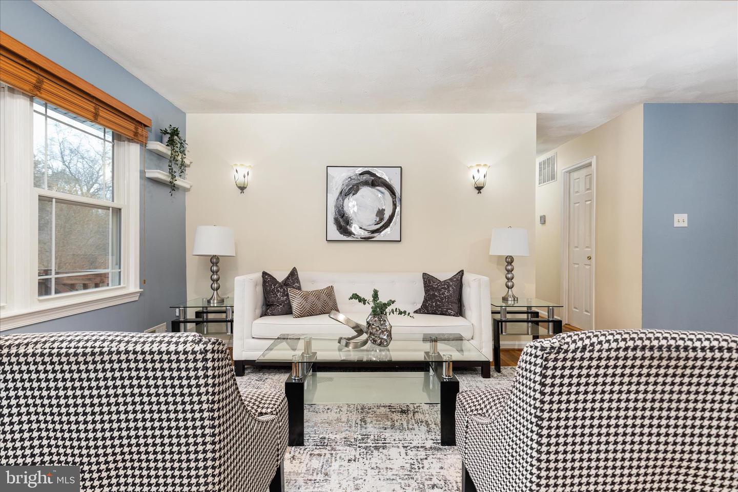 7398 ROXBURY AVE, MANASSAS, Virginia 20109, 4 Bedrooms Bedrooms, ,2 BathroomsBathrooms,Residential,For sale,7398 ROXBURY AVE,VAPW2112576 MLS # VAPW2112576