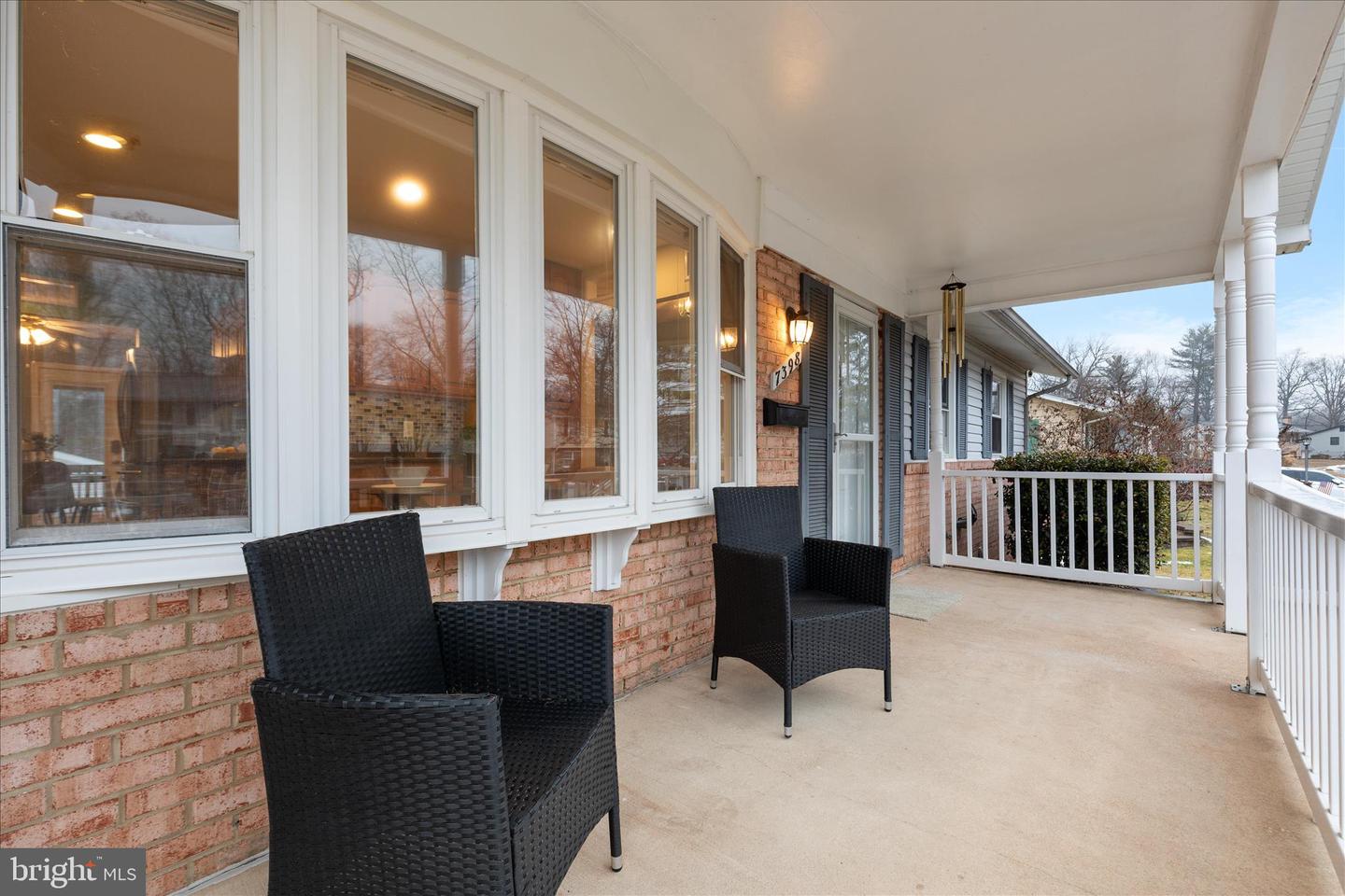 7398 ROXBURY AVE, MANASSAS, Virginia 20109, 4 Bedrooms Bedrooms, ,2 BathroomsBathrooms,Residential,For sale,7398 ROXBURY AVE,VAPW2112576 MLS # VAPW2112576