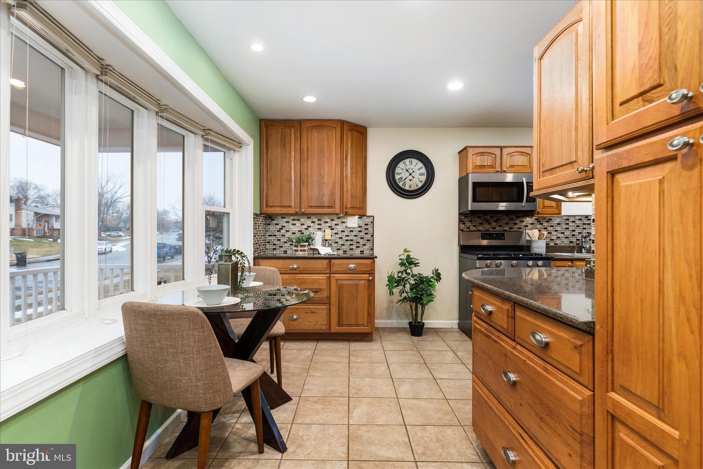 7398 ROXBURY AVE, MANASSAS, Virginia 20109, 4 Bedrooms Bedrooms, ,2 BathroomsBathrooms,Residential,For sale,7398 ROXBURY AVE,VAPW2112576 MLS # VAPW2112576