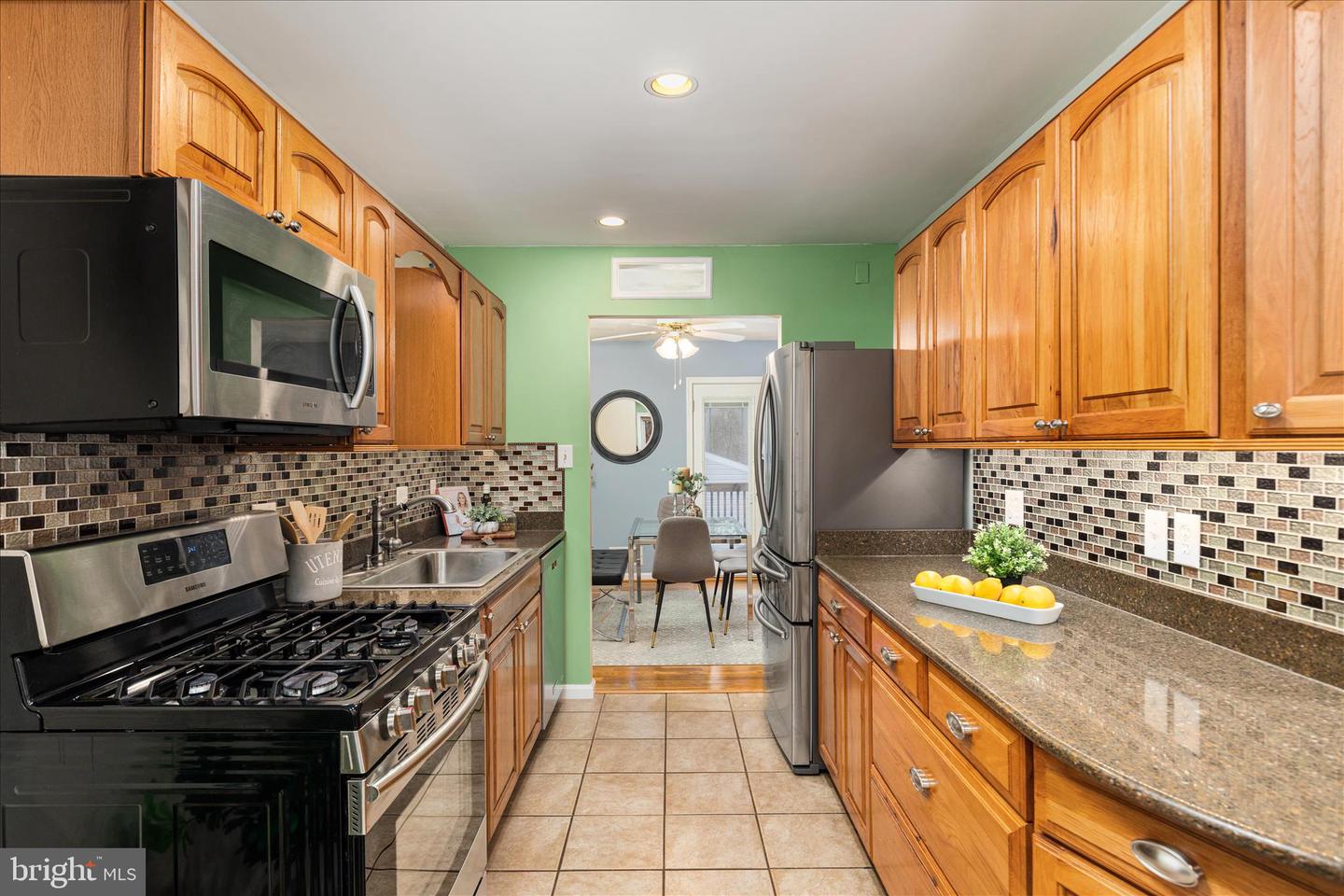 7398 ROXBURY AVE, MANASSAS, Virginia 20109, 4 Bedrooms Bedrooms, ,2 BathroomsBathrooms,Residential,For sale,7398 ROXBURY AVE,VAPW2112576 MLS # VAPW2112576